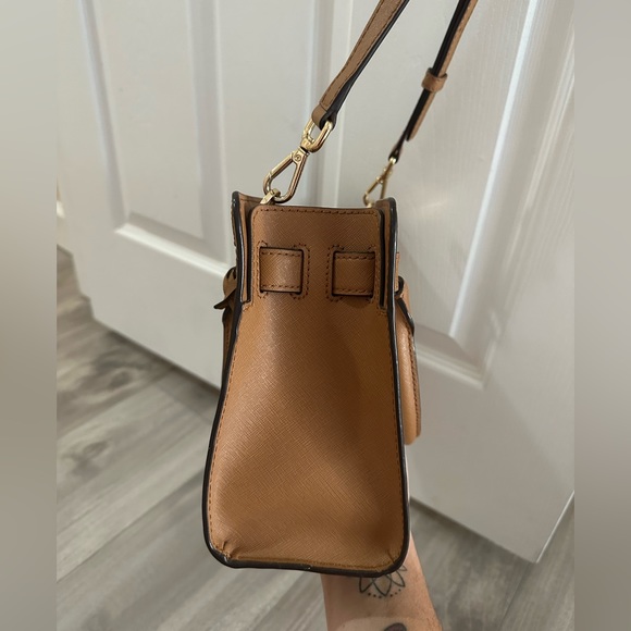 Authentic Michael Kors Purse Bag Satchel - Picture 6 of 12